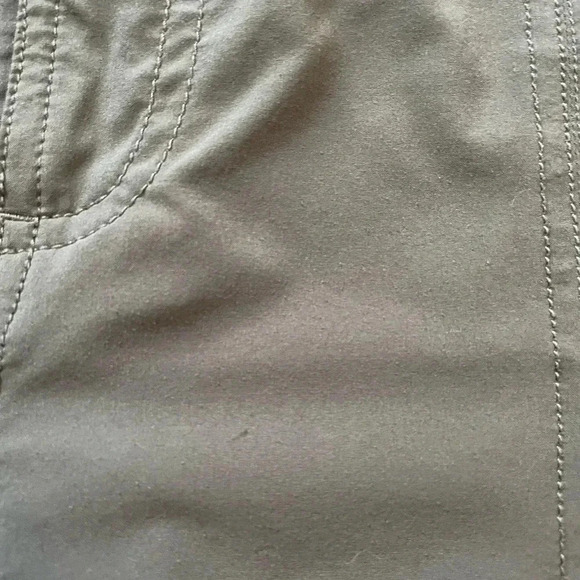 Title 9 Women’s Skort Size 4 - Picture 6 of 10